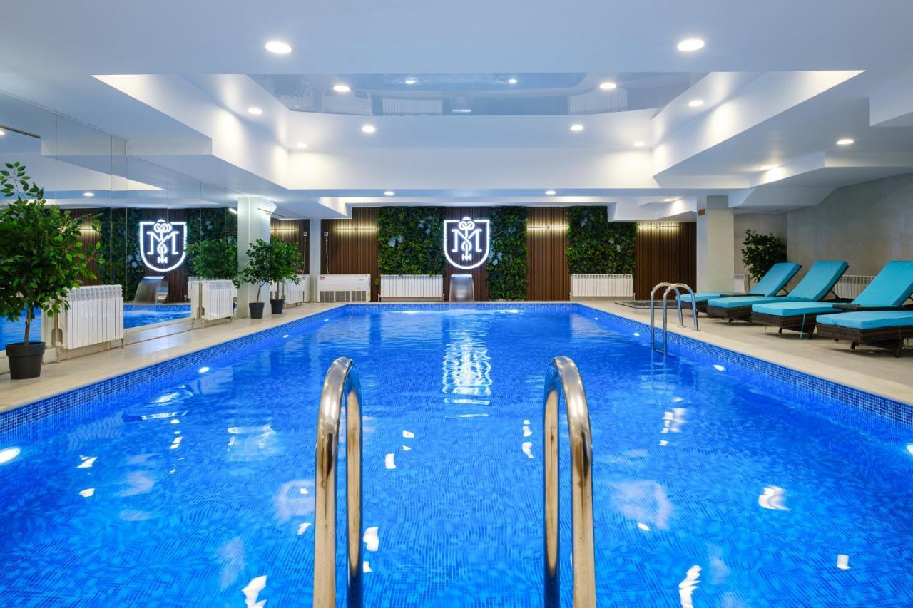 Grand Mildom Hotel Ałma Ata Zewnętrze zdjęcie
